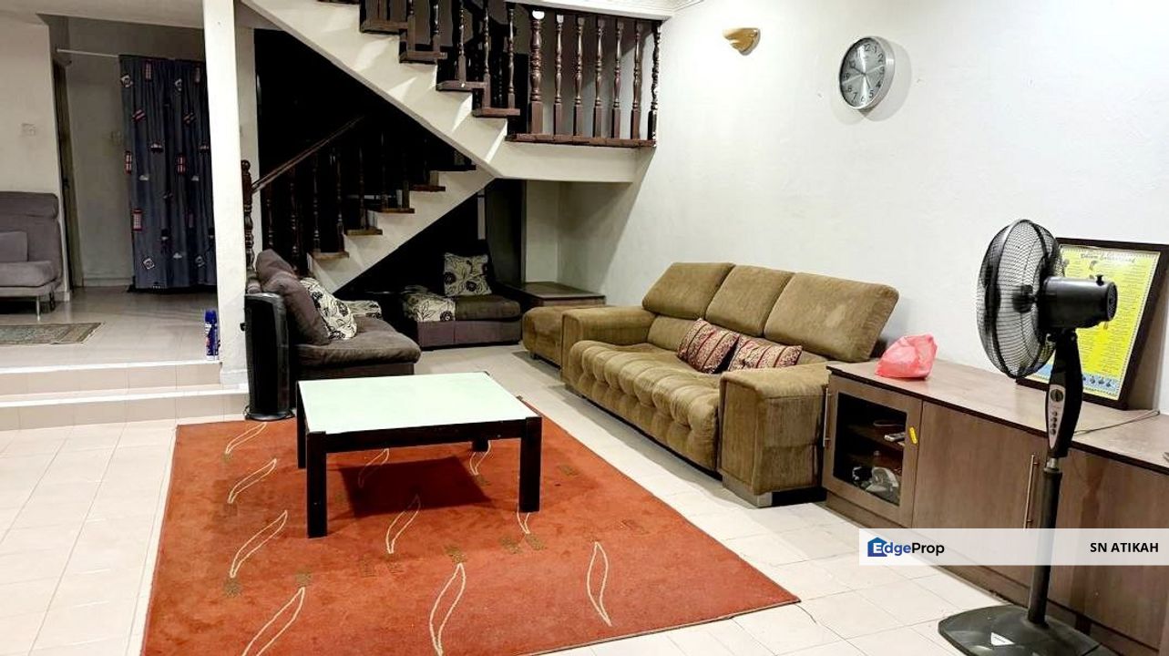 [FACING OPEN] Double Storey Terrace Intermediate Seksyen 11, Shah Alam, Selangor, Shah Alam