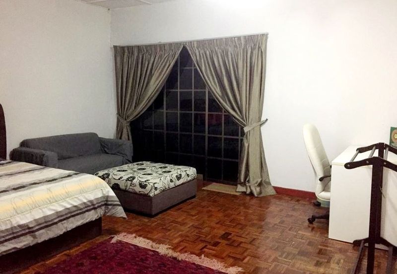 Seksyen 11, Shah Alam