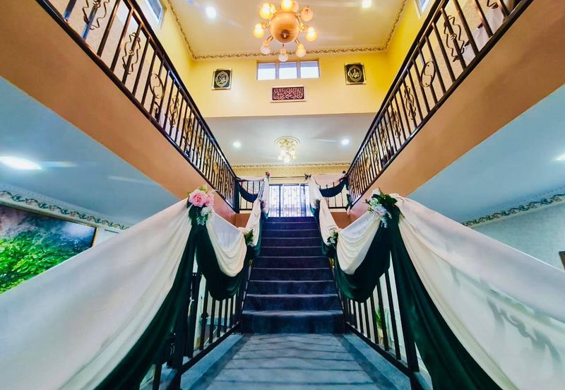 [FULLY RENOVATED & EXTENDED] CORNER LOT 2.5 Storey Luxury Bungalow Prima Bukit Beruntung 