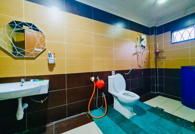 [FULLY RENOVATED & EXTENDED] CORNER LOT 2.5 Storey Luxury Bungalow Prima Bukit Beruntung 