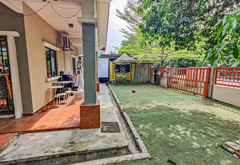 Taman Subang Permata