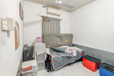 Taman Subang Permata