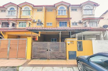 Jalan Uranus U5/122C