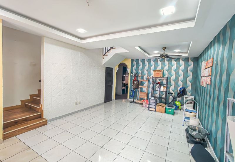 Jalan Uranus U5/122C