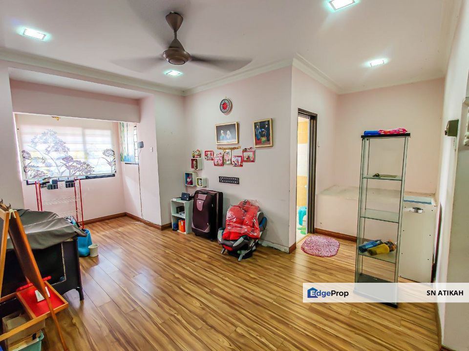 [RENOVATED] 3-Storey Terrace Seksyen U5 Shah Alam Jalan Uranus, Selangor, Subang