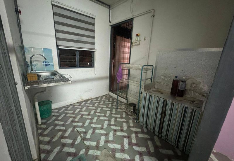 Seksyen 4 Wangsa Maju Flat