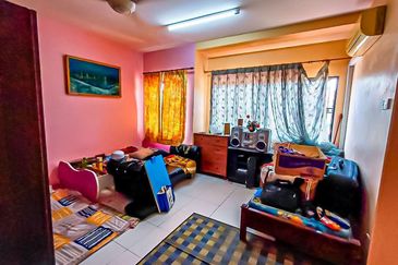 Taman Subang Permata