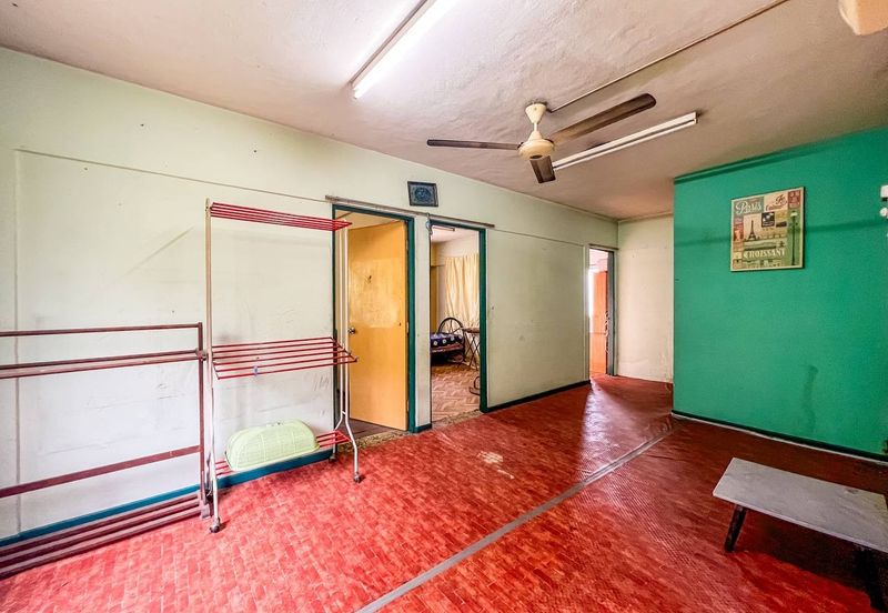 Flat Taman Melati Blok E