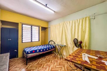 Flat Taman Melati Blok E