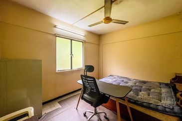 Flat Taman Melati Blok E