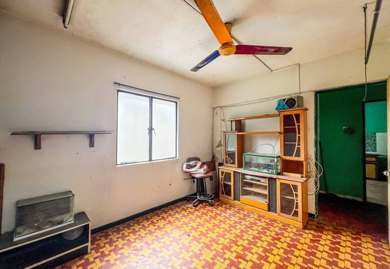 Flat Taman Melati Blok E