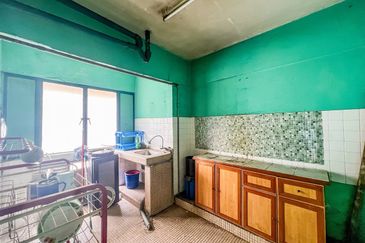 Flat Taman Melati Blok E