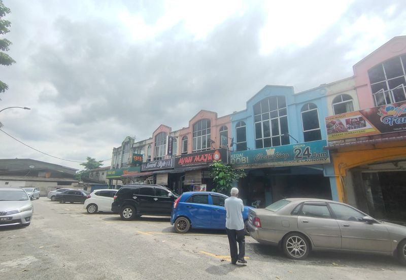 [GROUND FLOOR] Shoplot Taman Sri Kemuning, Seksyen 32 Shah Alam