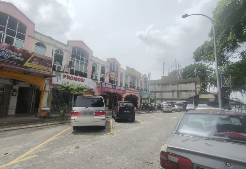 [GROUND FLOOR] Shoplot Taman Sri Kemuning, Seksyen 32 Shah Alam