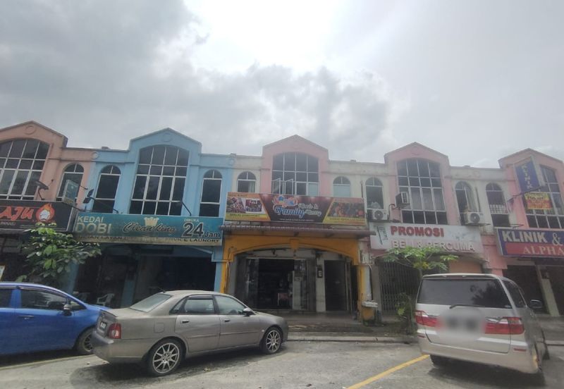 [GROUND FLOOR] Shoplot Taman Sri Kemuning, Seksyen 32 Shah Alam