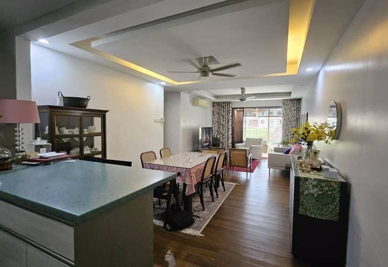 Laman Tasik Condominium