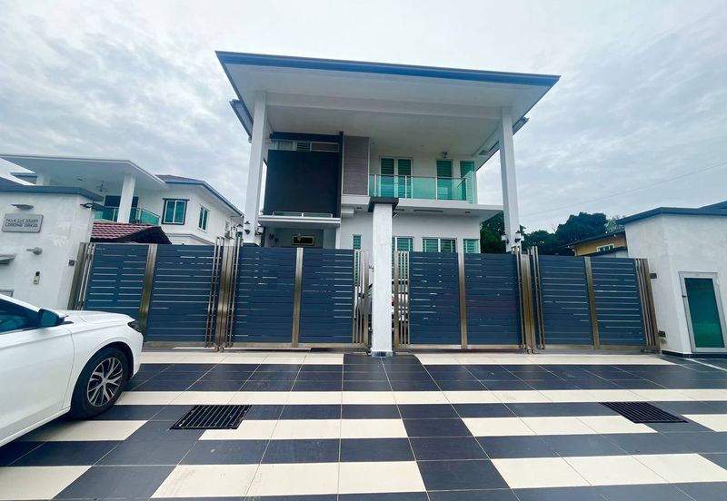[RENOVATED] 2 Storey Bungalow Jalan Orkid Kuang, Kuang