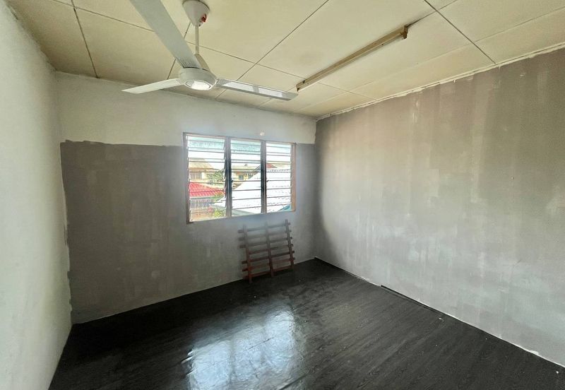 Taman Sungai Kapar Indah