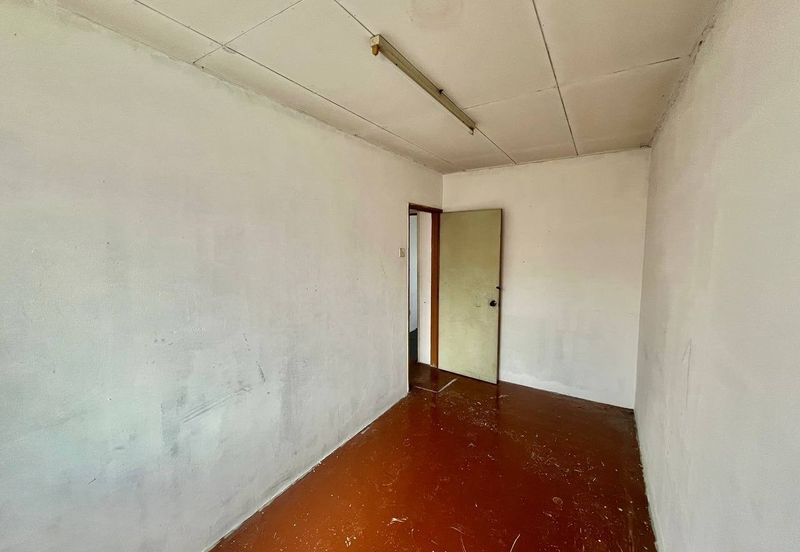 Taman Sungai Kapar Indah