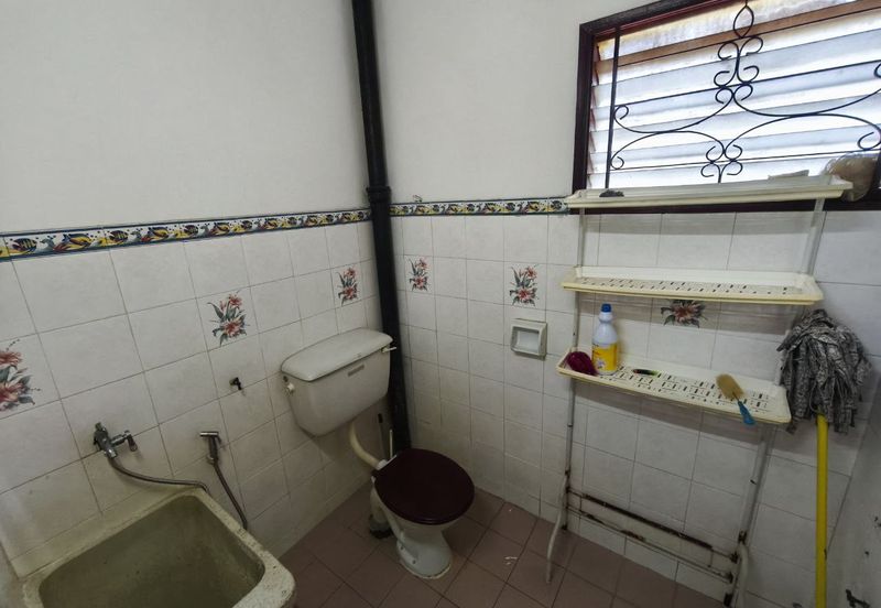 Seksyen 4, Shah Alam