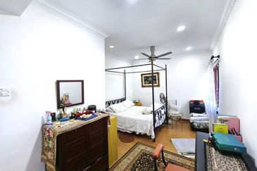 Seksyen 4, Shah Alam