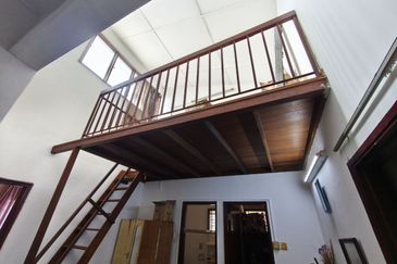 Seksyen 4, Shah Alam