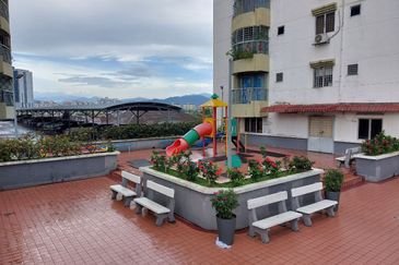 Pandan Villa Condominium