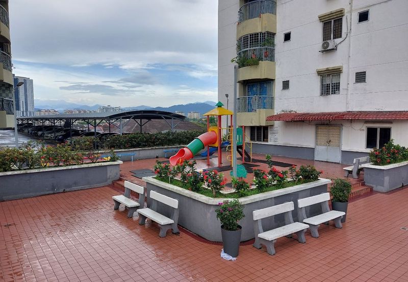 Pandan Villa Condominium