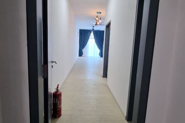 PR1MA Lakefront Homes