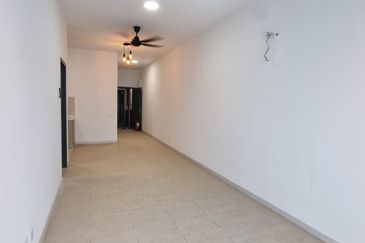 PR1MA Lakefront Homes