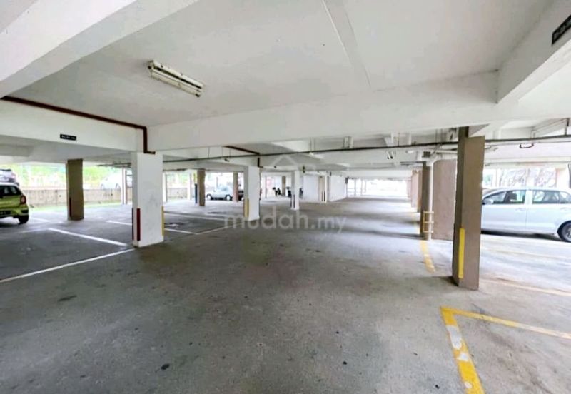 Subang Perdana Goodyear Court 8