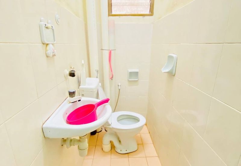 Sri Hijauan, Ukay Perdana