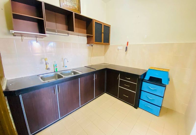 Sri Hijauan, Ukay Perdana