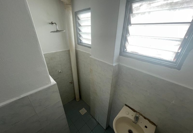 Pangsapuri Megah Villa