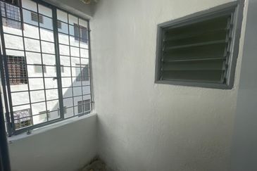 Pangsapuri Megah Villa