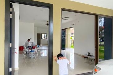 End Lot Double Storey Terrace @ Adenia - Taman Setia Warisan Tropika, Sepang For Rent