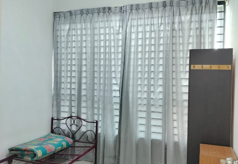 For Rent RM1500 Greenfield Regency 3 Room & 2 Carparks Service Apartment Tampoi