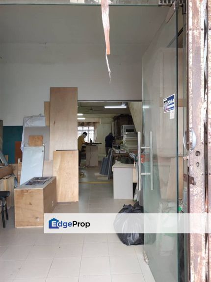 Taman Baiduri Shop, Johor, Johor Bahru