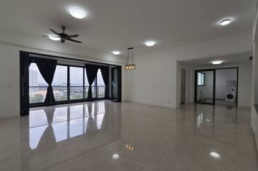 The Astaka @ 1 Bukit Senyum