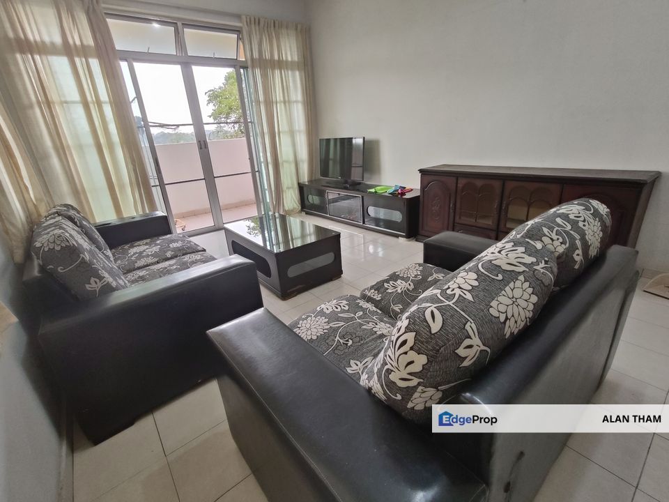 3 rooms villa Bestari Apartment Behind Bestmart for rent, Johor, Skudai