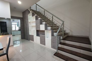 Austin Residence @Taman Mount Austin