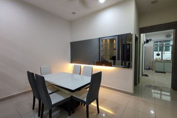 Austin Residence @Taman Mount Austin