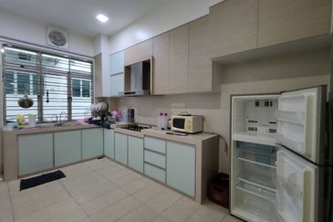 Austin Residence @Taman Mount Austin