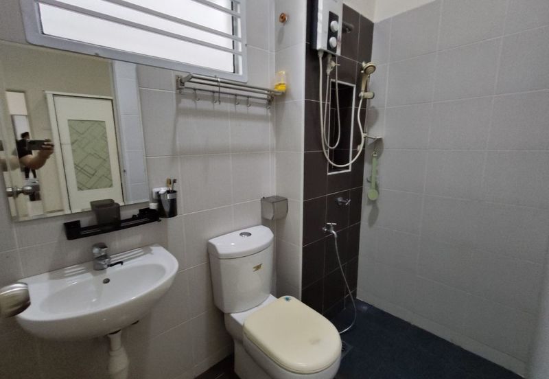 Austin Residence @Taman Mount Austin