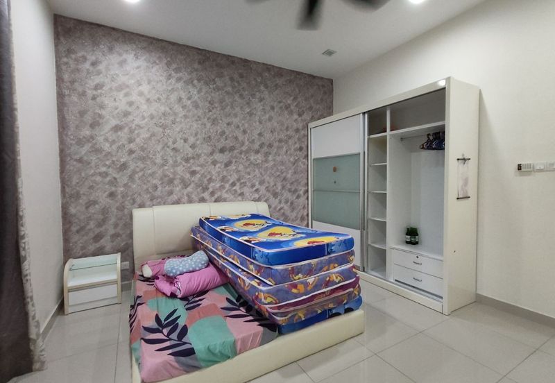 Austin Residence @Taman Mount Austin