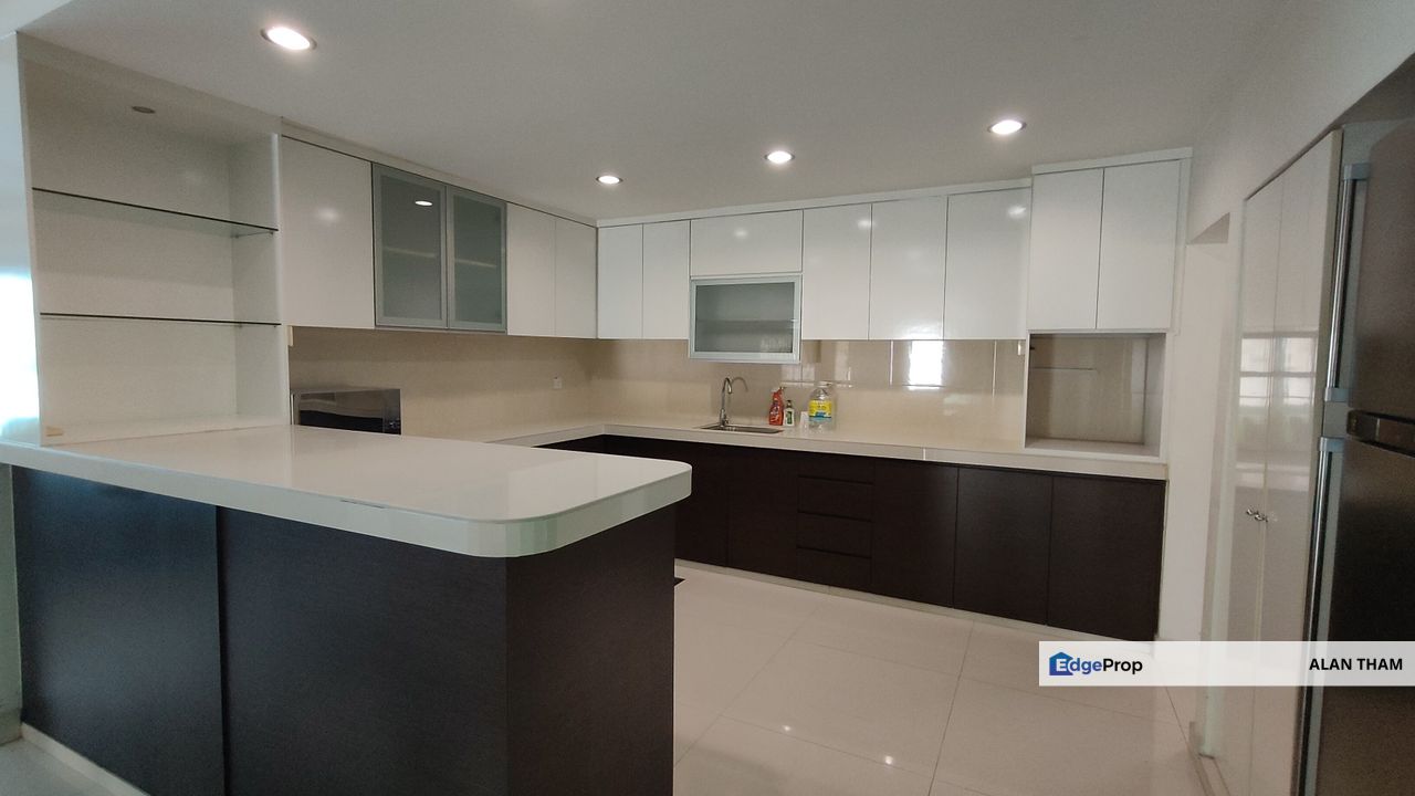 Full Reno Modern Design Bungalow at Taman Bukit Rinting for Sales , Johor, Masai