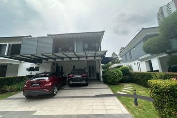 The WaterEdge Residences