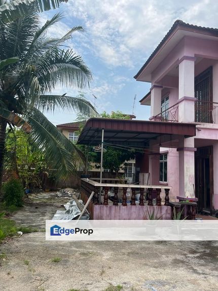 Corner Lot @ Jalan Cengal, Bandar Putra , Kulai , Johor, Kulai