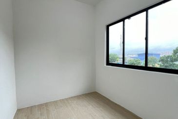 Fully Renovated @ Flat Taman Pulai Utama, Skudai