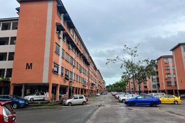 Fully Renovated @ Flat Taman Pulai Utama, Skudai